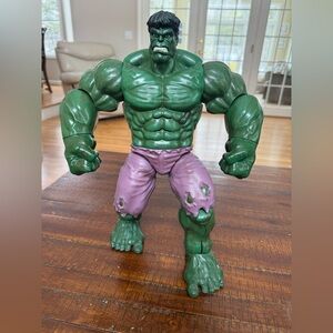 14.5 Inch Talking Hulk Action Figure - Marvel, Avengers, Disney